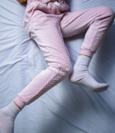 Das Restless-Legs-Syndrom: Warum die Beine nachts keine Ruhe lassen