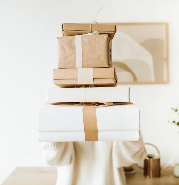Geschenkideen für Gastgeber: Dankbarkeit stilvoll zeigen