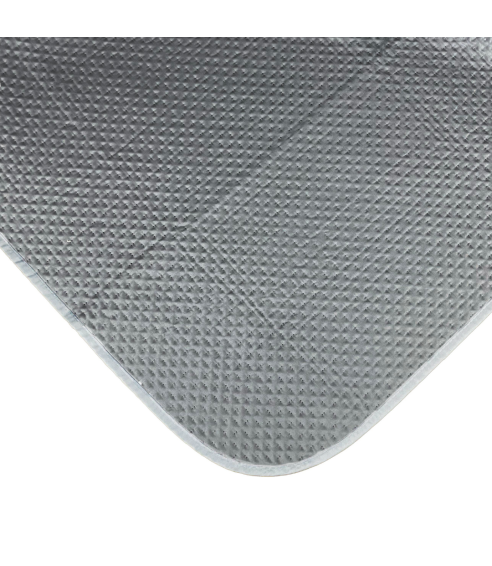 Tagesdecke „Grey trapuntino Bedspread“. Tagesdecken