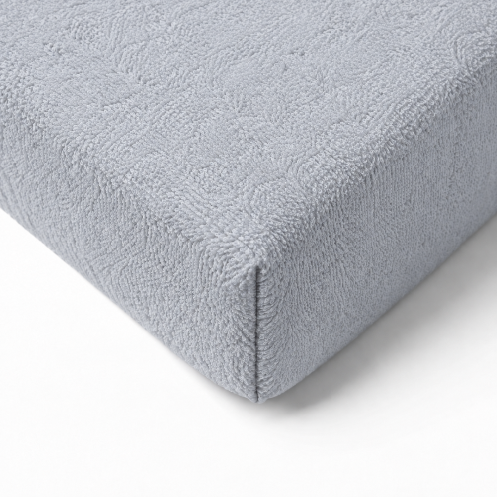 Frottee Spannbettlaken „Grey frote“. Spannbettlaken 180x200, 90x200 cm, 135/140x200 cm, 155/160x200 cm, 180x200 cm, 200x220 cm. Sanft graues spannbettlaken mit feinen kleinen schlingen auf der oberfläche. Frottee Spannbettlaken „Grey frote“. Spannbettlaken 180x200, 90x200 cm, 135/140x200 cm, 155/160x200 cm, 180x200 cm, 200x220 cm. Sanft graues spannbettlaken mit feinen kleinen schlingen auf der oberfläche.