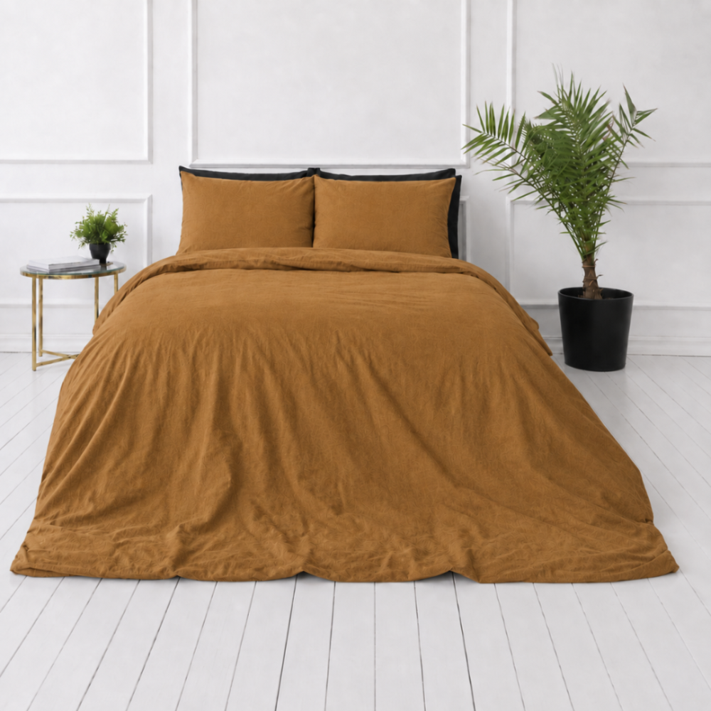 Leinen bettwäsche "Linen Mustard“. Bettwäsche 150x200, 135/140x200 cm, 150x200 cm, 155/160x200 cm, 180x200 cm, 200x200 cm, 200x220 cm, 220x240 cm. Goldbraunes bettwäsche-set mit einem sanften strukturierten muster. Leinen bettwäsche "Linen Mustard“. Bettwäsche 150x200, 135/140x200 cm, 150x200 cm, 155/160x200 cm, 180x200 cm, 200x200 cm, 200x220 cm, 220x240 cm. Goldbraunes bettwäsche-set mit einem sanften strukturierten muster.