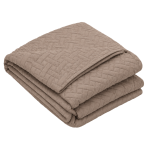 Tagesdecke „Bedspread Latte“. Tagesdecken, 210x240 cm. Sandfarbene tagesdecke mit feinem geometrischem steppmuster