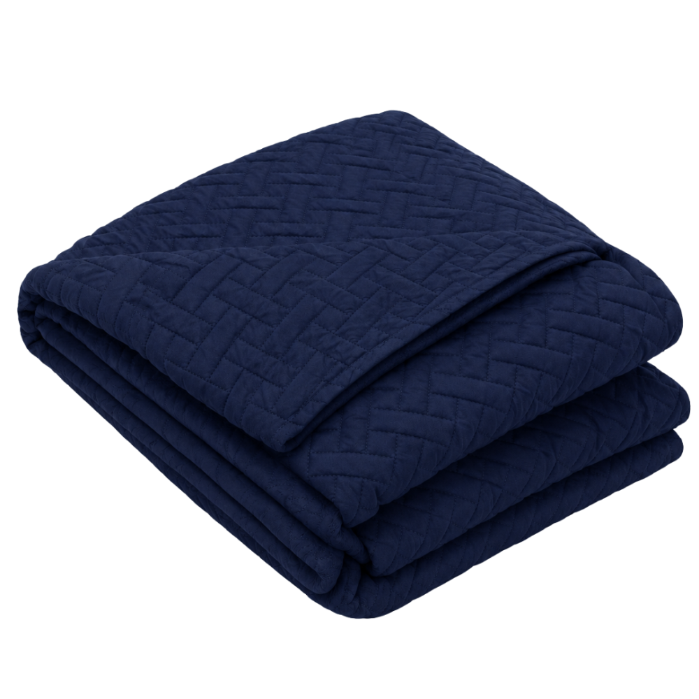 Tagesdecke „Bedspread Navy“. Tagesdecken, 210x240 cm. Dunkelblaue tagesdecke mit feinem geometrischem steppmuster Tagesdecke „Bedspread Navy“. Tagesdecken, 210x240 cm. Dunkelblaue tagesdecke mit feinem geometrischem steppmuster