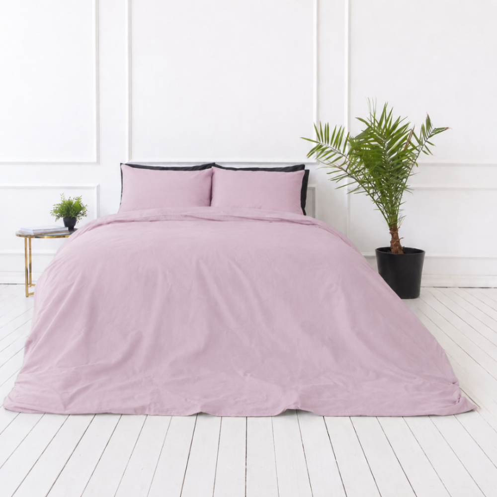 Bettwäsche set "Ash rose". Bettwäsche einfarbig, 135/140x200 cm, 150x200 cm, 155/160x200 cm, 180x200 cm, 200x200 cm, 200x220 cm, 220x240 cm. Elegantes bettwäscheset in eschenrose, das ihrem schlafzimmer raffinesse verleiht.