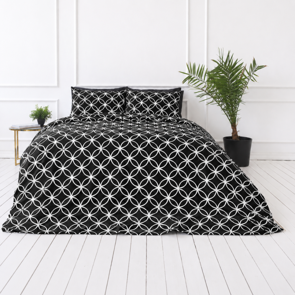 Bettwäsche set "Black Retro Rings". Bettwäsche 155x200, 135/140x200 cm, 150x200 cm, 155/160x200 cm, 180x200 cm, 200x200 cm, 200x220 cm, 220x240 cm. Symmetrisches kreis-muster auf schwarzem hintergrund