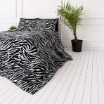 Bettwäsche set "Black Safari". Bettwäsche 155x200, 135/140x200 cm, 150x200 cm, 155/160x200 cm, 180x200 cm, 200x200 cm, 200x220 cm, 220x240 cm. Schwarz-weiße bettwäsche mit unregelmäßigen zebrastreifen Bettwäsche set "Black Safari". Bettwäsche 155x200, 135/140x200 cm, 150x200 cm, 155/160x200 cm, 180x200 cm, 200x200 cm, 200x220 cm, 220x240 cm. Schwarz-weiße bettwäsche mit unregelmäßigen zebrastreifen