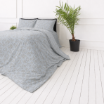 Bettwäsche set "Blossom". Gemusterte Bettwäsche, 135/140x200 cm, 200x200 cm, 200x220 cm. Helles bettwäsche-set mit kleinen graubeigen blumenmotiven. Bettwäsche set "Blossom". Gemusterte Bettwäsche, 135/140x200 cm, 200x200 cm, 200x220 cm. Helles bettwäsche-set mit kleinen graubeigen blumenmotiven.