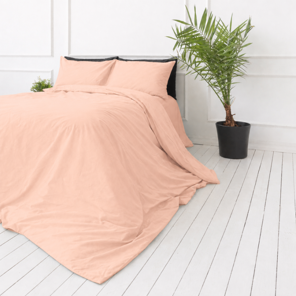 Bettwäsche set "Coral". Beige Bettwäsche, 135/140x200 cm, 200x200 cm, 200x220 cm, 220x240 cm. Klassisches korallenfarbenes bettwäscheset, perfekt für einen frischen schlafzimmer-look. Bettwäsche set "Coral". Beige Bettwäsche, 135/140x200 cm, 200x200 cm, 200x220 cm, 220x240 cm. Klassisches korallenfarbenes bettwäscheset, perfekt für einen frischen schlafzimmer-look.