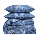 Bettwäsche set "Cosmic Blue". Bettwäsche 155x200, 135/140x200 cm, 150x200 cm, 155/160x200 cm, 180x200 cm, 200x200 cm, 200x220 cm, 220x240 cm. Bettwäsche-set mit blauem marmor-muster und goldenen akzenten. Bettwäsche set "Cosmic Blue". Bettwäsche 155x200, 135/140x200 cm, 150x200 cm, 155/160x200 cm, 180x200 cm, 200x200 cm, 200x220 cm, 220x240 cm. Bettwäsche-set mit blauem marmor-muster und goldenen akzenten.