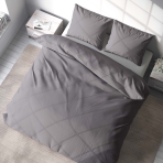 Bettwäsche set "Dark Grey Ranforce". Bettwäsche Baumwolle, 135/140x200 cm, 200x200 cm, 200x220 cm. Luxuriöse dunkelgraue bettwäsche, die mit ihrer plüschigen, raffinierten textur ein modernes flair vermittelt.
