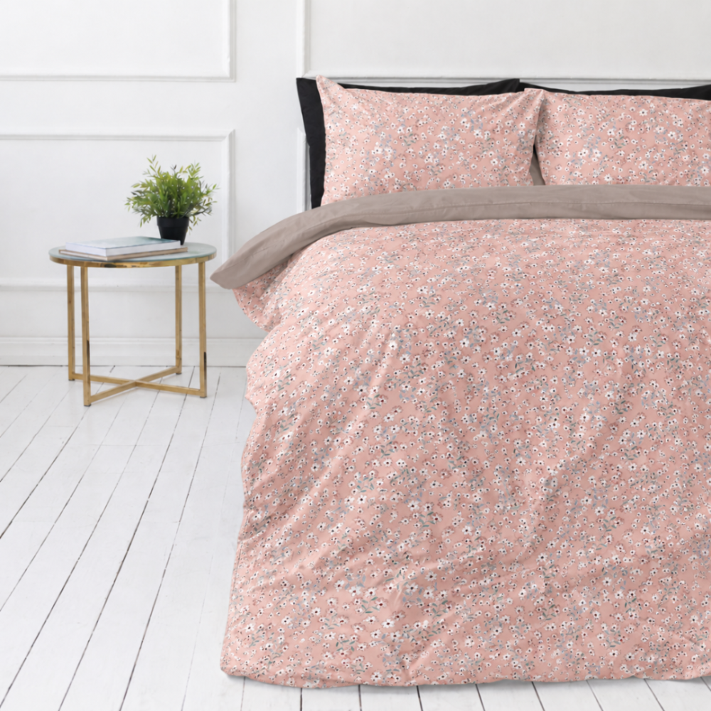 Bettwäsche set „Ditsy“. Rosa Bettwäsche, 135/140x200 cm, 200x200 cm, 200x220 cm. Rosa bettwäsche mit kleinem weißem blumenmuster Bettwäsche set „Ditsy“. Rosa Bettwäsche, 135/140x200 cm, 200x200 cm, 200x220 cm. Rosa bettwäsche mit kleinem weißem blumenmuster