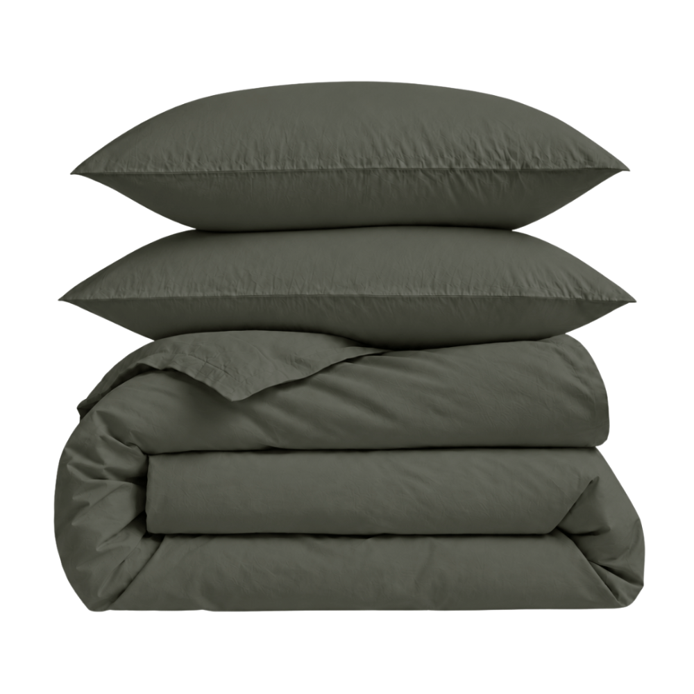 Bettwäsche set "Forest“. Bettwäsche einfarbig, 135/140x200 cm, 155x220 cm, 160x200 cm, 180x200 cm, 200x200 cm, 200x220 cm, 220x240 cm. Bettwäsche-set in dunklem olivgrün mit einem grauen unterton. Bettwäsche set "Forest“. Bettwäsche einfarbig, 135/140x200 cm, 155x220 cm, 160x200 cm, 180x200 cm, 200x200 cm, 200x220 cm, 220x240 cm. Bettwäsche-set in dunklem olivgrün mit einem grauen unterton.
