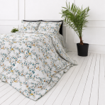Bettwäsche set "Garden Bliss". Gemusterte Bettwäsche, 135/140x200 cm, 200x200 cm, 200x220 cm. Bettwäsche-set mit weißem hintergrund, teal-farbenen blättern und kleinen blüten.