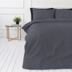 Bettwäsche set "Graphite". Bettwäsche einfarbig, 135/140x200 cm, 150x200 cm, 155/160x200 cm, 180x200 cm, 200x200 cm, 200x220 cm, 220x240 cm. Raffiniertes dunkelgraues bettwäscheset für ein schickes schlafzimmerambiente. Bettwäsche set "Graphite". Bettwäsche einfarbig, 135/140x200 cm, 150x200 cm, 155/160x200 cm, 180x200 cm, 200x200 cm, 200x220 cm, 220x240 cm. Raffiniertes dunkelgraues bettwäscheset für ein schickes schlafzimmerambiente.