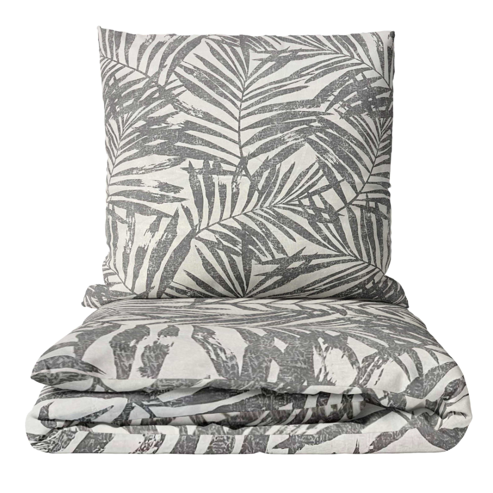 Bettwäsche set "Palm Drift". Bettwäsche 140x200, 135/140x200 cm, 155/160x200 cm, 200x200 cm, 200x220 cm, 220x240 cm. Bettwäsche-set in sanften, hellen farben, geschmückt mit lebhaften palmenblättern, perfekt für ein frisches, tropisches flair in ihrem schlafzimmer.