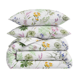 Bettwäsche set "Primavera". Bettwäsche 155x200, 135/140x200 cm, 150x200 cm, 155/160x200 cm, 180x200 cm, 200x200 cm, 200x220 cm, 220x240 cm. Weißes bettwäsche-set mit grünen blättern und farbenfrohen wiesenblumen Bettwäsche set "Primavera". Bettwäsche 155x200, 135/140x200 cm, 150x200 cm, 155/160x200 cm, 180x200 cm, 200x200 cm, 200x220 cm, 220x240 cm. Weißes bettwäsche-set mit grünen blättern und farbenfrohen wiesenblumen