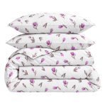 Bettwäsche set "Tulips". Bettwäsche 155x200, 135/140x200 cm, 155x220 cm, 160x200 cm, 180x200 cm, 200x200 cm, 200x220 cm, 220x240 cm. Weißes bettwäsche-set mit einem muster aus fliederfarbenen tulpen und graubraunen blättern. Bettwäsche set "Tulips". Bettwäsche 155x200, 135/140x200 cm, 155x220 cm, 160x200 cm, 180x200 cm, 200x200 cm, 200x220 cm, 220x240 cm. Weißes bettwäsche-set mit einem muster aus fliederfarbenen tulpen und graubraunen blättern.