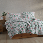 Bettwäsche set "Kate Green". Bettwäsche Baumwolle, 135/140x200 cm, 200x200 cm, 200x220 cm. Weiße bettwäsche mit grünen blättern und zarten rosafarbenen blumen, die ein frisches, botanisches gefühl in ihr schlafzimmer bringen.