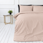 Perkal Bettwäsche „Classic Coffee Percale“. Bettwäsche 150x200, 135/140x200 cm, 155x220 cm, 160x200 cm, 180x200 cm, 200x200 cm, 200x220 cm, 220x240 cm. Bettwäsche in pastelligem rosabeige ohne muster.