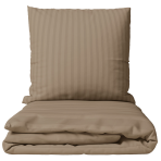 Premium satin bettwäsche set "Brandy Stripe Sateen". Bettwäsche 150x200, 135/140x200 cm, 150x200 cm, 155/160x200 cm, 180x200 cm, 200x200 cm, 200x220 cm, 220x240 cm. Braunes bettwäsche-set mit subtilem muster aus schmalen streifen