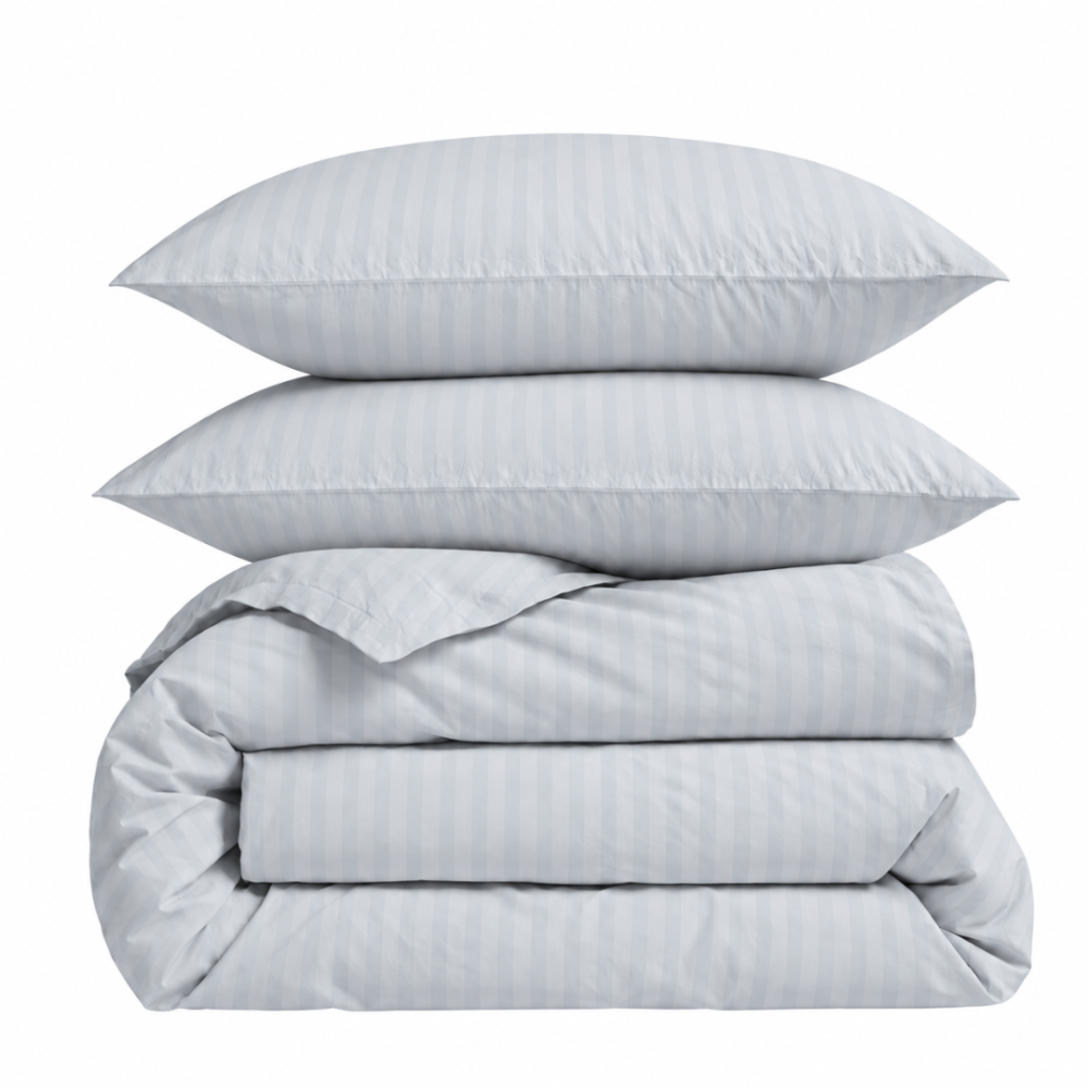 Premium satin bettwäsche set "Light Gray Stripe Satin“. Bettwäsche 135x200, 135/140x200 cm, 200x200 cm. Hellgraues bettwäsche-set mit feinen streifen. Premium satin bettwäsche set "Light Gray Stripe Satin“. Bettwäsche 135x200, 135/140x200 cm, 200x200 cm. Hellgraues bettwäsche-set mit feinen streifen.