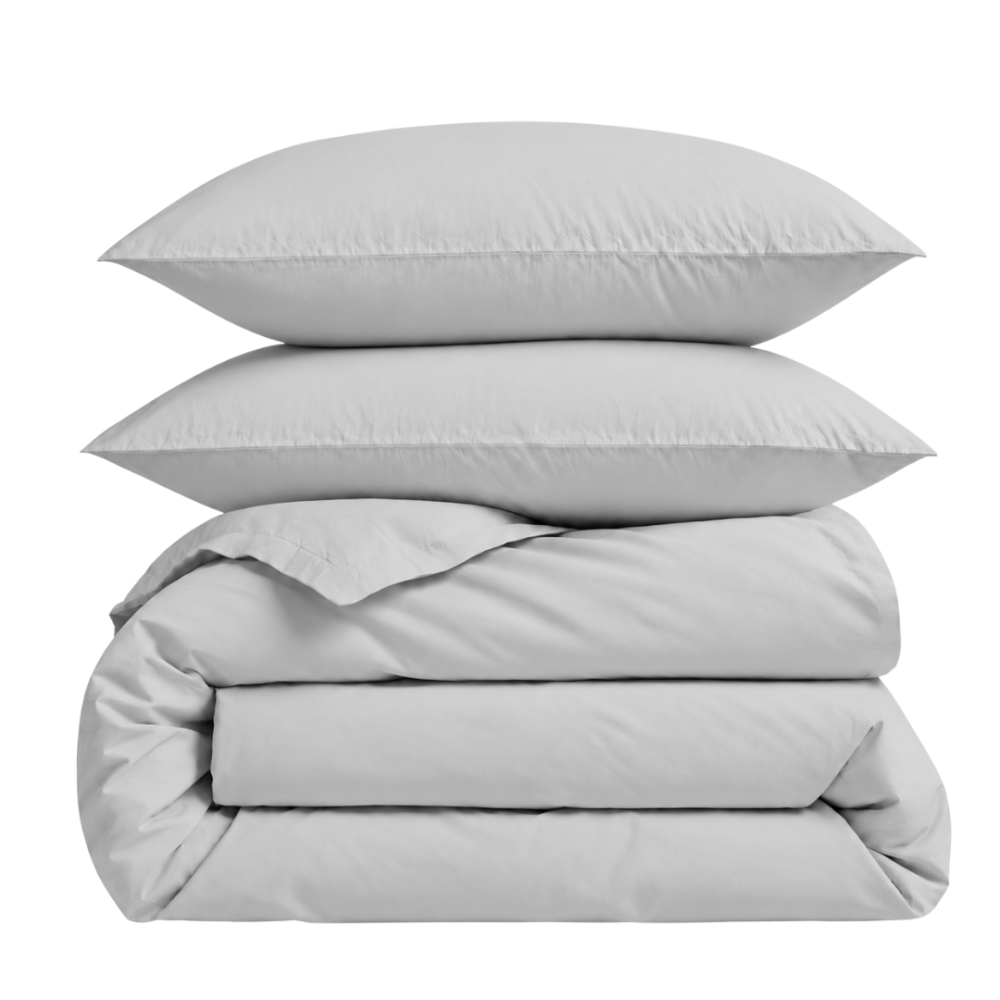 Premium satin bettwäsche set "Silvara". Mako Satin Bettwäsche, 135/140x200 cm, 155x220 cm, 160x200 cm, 180x200 cm, 200x200 cm, 200x220 cm, 220x240 cm. Hellgraues einfarbiges bettwäsche-set im minimalistischen stil Premium satin bettwäsche set "Silvara". Mako Satin Bettwäsche, 135/140x200 cm, 155x220 cm, 160x200 cm, 180x200 cm, 200x200 cm, 200x220 cm, 220x240 cm. Hellgraues einfarbiges bettwäsche-set im minimalistischen stil
