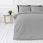 Premium satin bettwäsche set "Silver Stripe Sateen". Bettwäsche 150x200, 135/140x200 cm, 150x200 cm, 155/160x200 cm, 180x200 cm, 200x200 cm, 200x220 cm, 220x240 cm. Graues gestreiftes bettwäsche-set mit sanftem satin-effekt