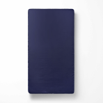 Satin Bettlaken „Blue glow“. Bettlaken, 150x220 cm, 180x220 cm, 200x220 cm, 220x260 cm. Reichhaltiges dunkelblaues bettlaken, das ein luxuriöses gefühl und eine tiefe, beruhigende farbe bietet.