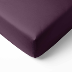Satin Bettlaken „Plum glow“. Bettlaken, 150x220 cm, 200x220 cm, 220x260 cm. Elegantes pflaumenfarbenes bettlaken, perfekt, um ihre bettwäsche mit einer tiefen, lebendigen farbe zu bereichern.