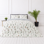 Satin bettwäsche set "Caroline". Bettwäsche 155x200, 135/140x200 cm, 150x200 cm, 155/160x200 cm, 180x200 cm, 200x200 cm, 200x220 cm. Subtiles hellgrünes bettwäsche-set mit buntem blumenmuster. Satin bettwäsche set "Caroline". Bettwäsche 155x200, 135/140x200 cm, 150x200 cm, 155/160x200 cm, 180x200 cm, 200x200 cm, 200x220 cm. Subtiles hellgrünes bettwäsche-set mit buntem blumenmuster.