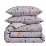 Satin bettwäsche set "Daphne". Bettwäsche 135x200, 135/140x200 cm, 200x200 cm, 200x220 cm. Grau-violette bettwäsche mit zartem rosa, weißem und grünem blumenmuster Satin bettwäsche set "Daphne". Bettwäsche 135x200, 135/140x200 cm, 200x200 cm, 200x220 cm. Grau-violette bettwäsche mit zartem rosa, weißem und grünem blumenmuster