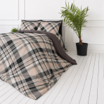 Satin bettwäsche set "Flanko“. Gemusterte Bettwäsche, 135/140x200 cm, 200x200 cm, 200x220 cm. Bettwäsche-design mit nudefarbenen quadraten, grauen streifen und schwarzen akzenten.