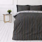Satin bettwäsche set "Tones". Bettwäsche 155x200, 135/140x200 cm, 200x200 cm, 200x220 cm. Modernne tumehall voodipesu komplekt, millel on stiilsed vertikaalsed jooned halli, valge ja oranži värvipaletis.