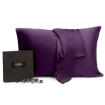 Der Seidenkissenbezug "Heather". Seidenkissenbezug. Luxuriöser dunkelvioletter seiden-kissenbezug, unglaublich weich und glatt, perfekt für eine komfortable und elegante nachtruhe.