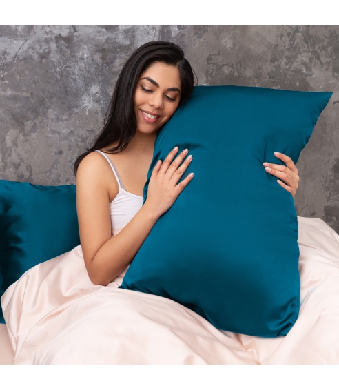 Der Seidenkissenbezug „Turquoise“. Seidenkissenbezug