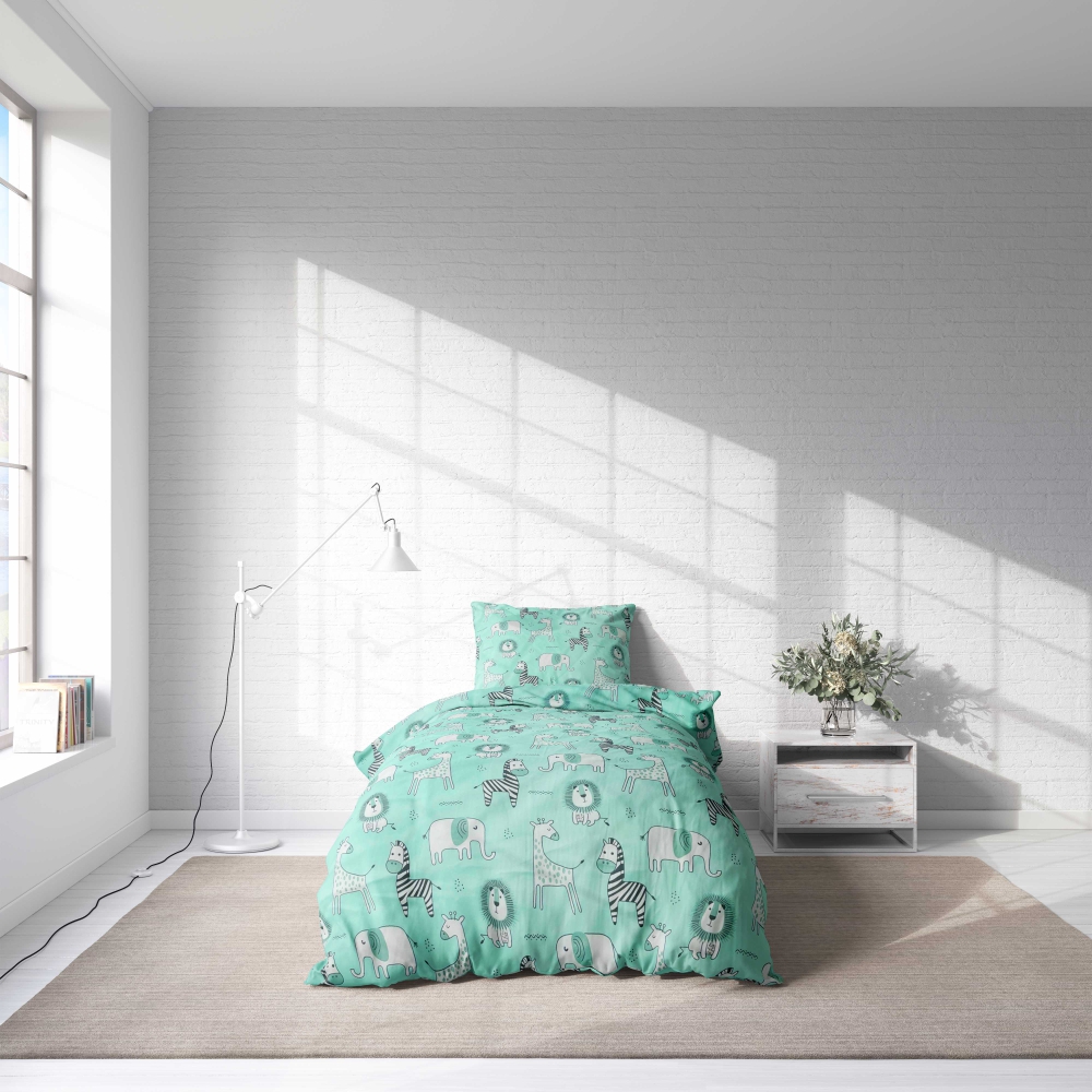 Kinderbettwäsche set "Safari". Kinderbettwäsche, 150x200 cm. Mintfarbene bettwäsche mit verspielten motiven von elefanten, zebras, giraffen und löwen.
